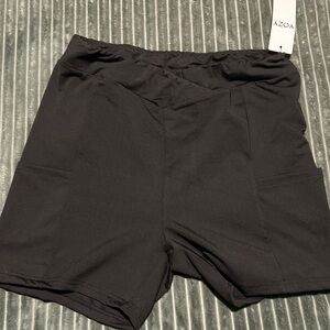 Yozy Bike/Yoga Shorts women’s size Large